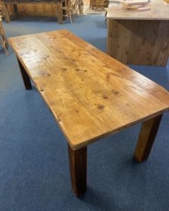 Jane, Rustic Pine Table