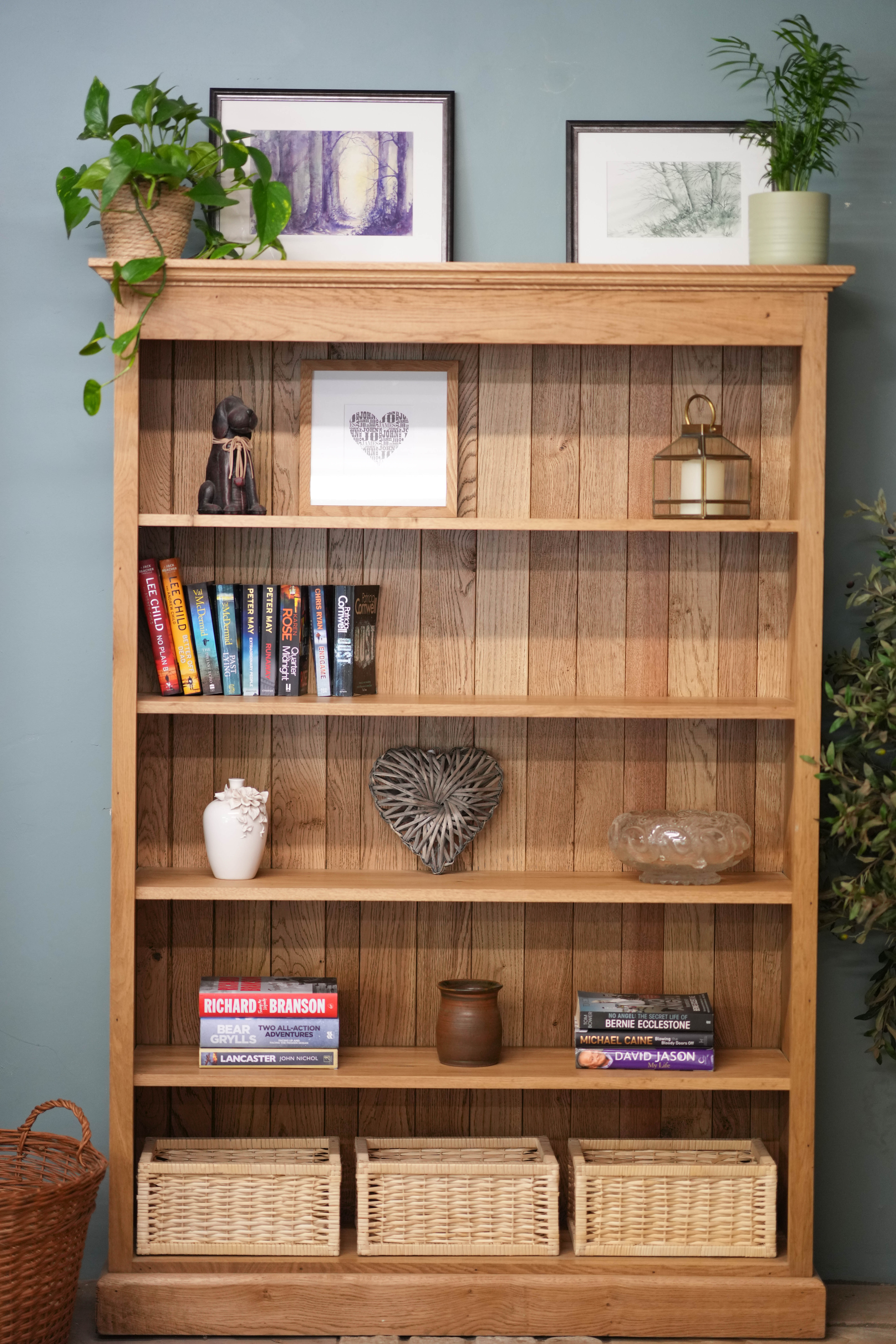A Guide to Oak: Is Oak a Good Wood for Furniture?